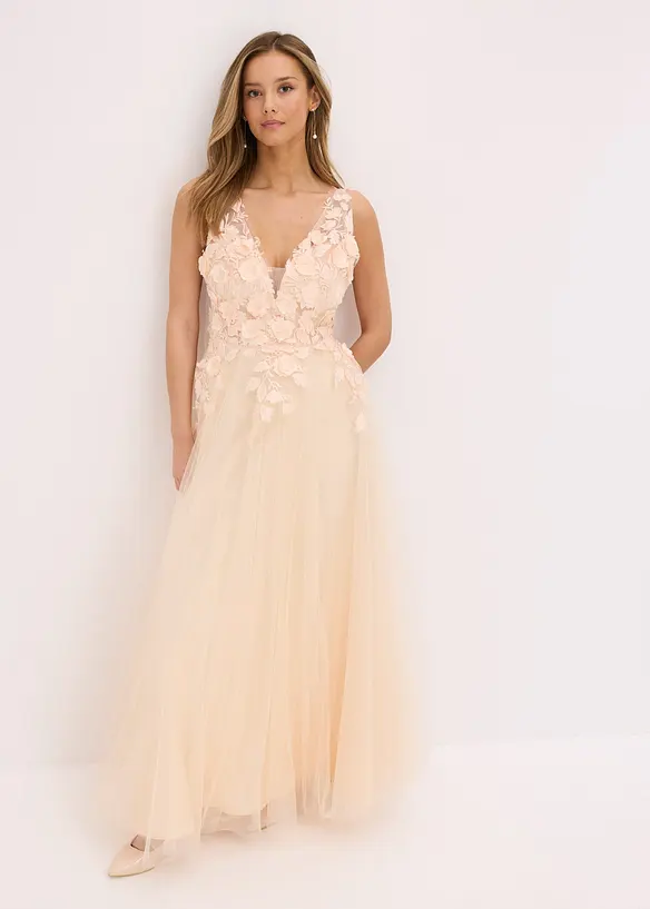 Maxikleid aus zartem Tüll mit Blumen-Applikation in beige von vorne (Totalaufnahme) - bonprix