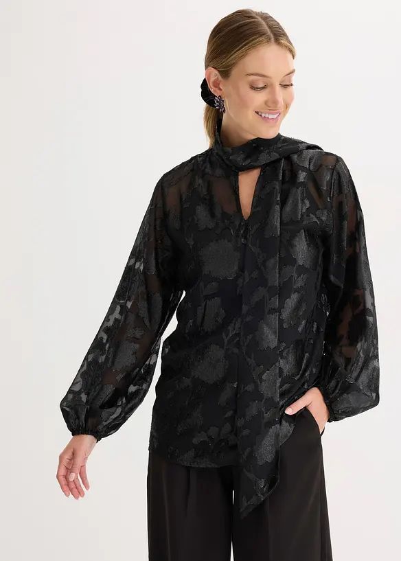 Schlupfbluse mit Stickerei in schwarz von vorne (im Anschnitt) - bonprix Schlupfbluse mit Stickerei in schwarz von vorne (im Anschnitt) - bonprix