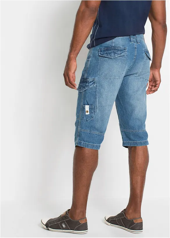 Leichte Jeans-Long-Cargobermuda, Relaxed Fit in blau von hinten - bonprix