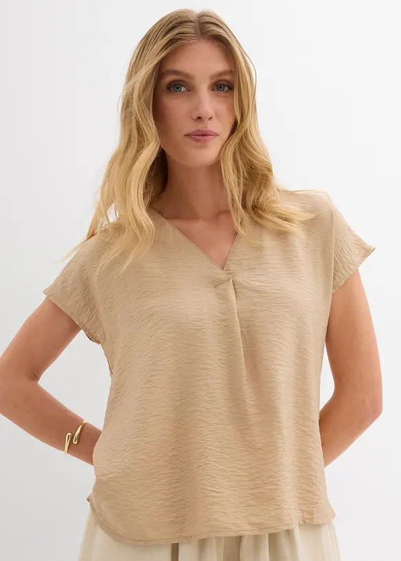 Tunikabluse aus fließendem Viskose-Mix in beige von vorne (im Anschnitt) - bonprix Tunikabluse aus fließendem Viskose-Mix in beige von vorne (im Anschnitt) - bonprix