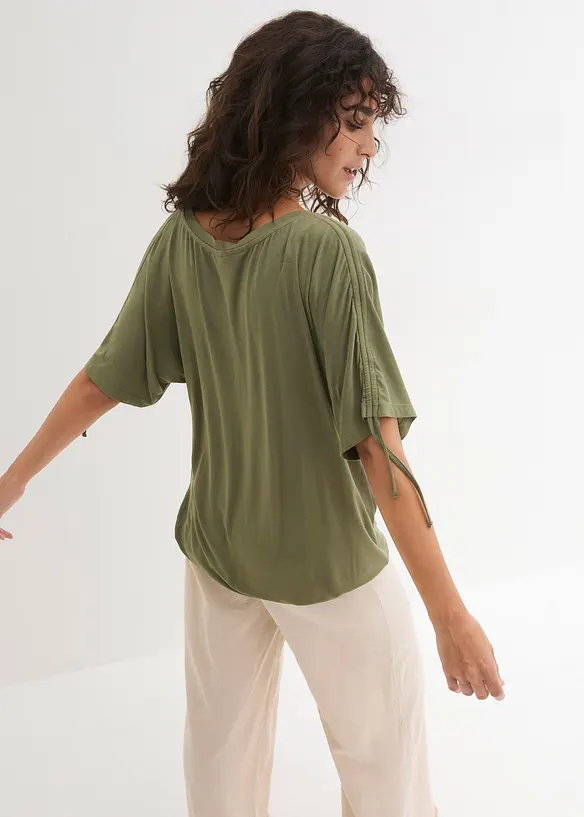 Shirt aus fließender Viskose in grün von hinten (im Anschnitt) - bonprix Shirt aus fließender Viskose in grün von hinten (im Anschnitt) - bonprix