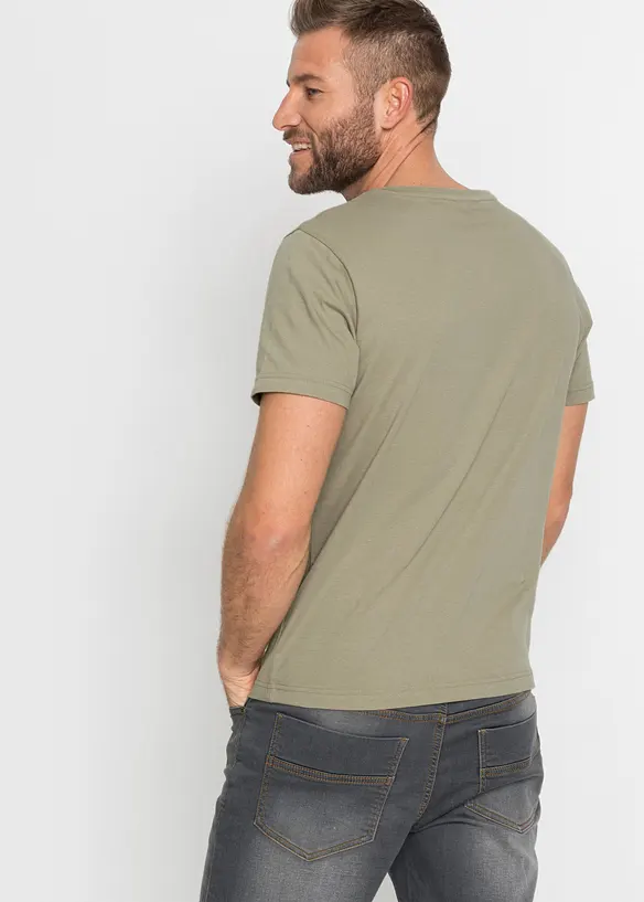 T-Shirt aus reiner Baumwolle in grün von hinten (im Anschnitt) - bonprix