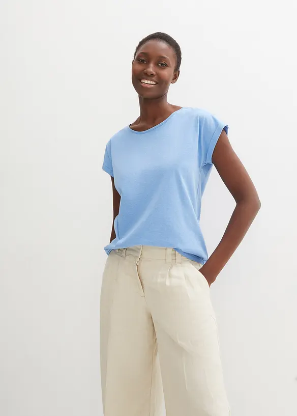 Shirt mit Seidenanteil in blau von vorne (im Anschnitt) - bonprix Shirt mit Seidenanteil in blau von vorne (im Anschnitt) - bonprix