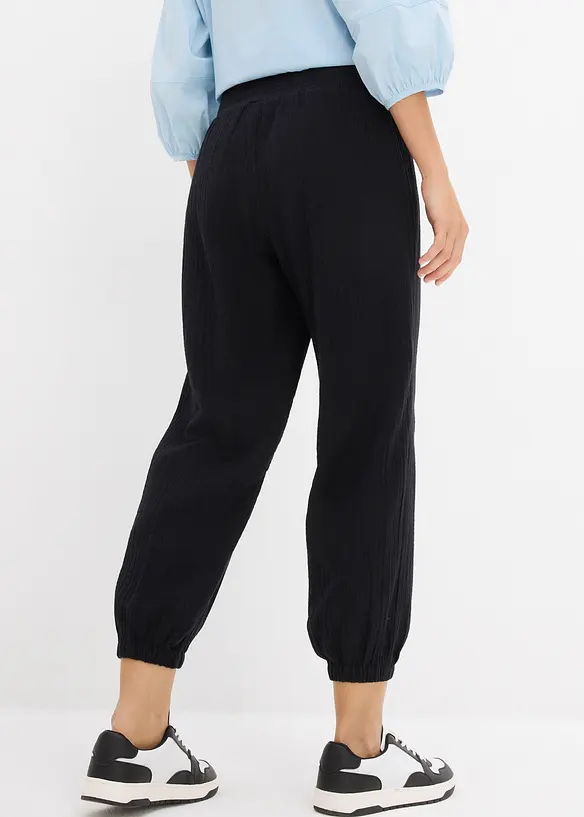 Musselin-Hose aus reiner Baumwolle in schwarz von hinten - bonprix Musselin-Hose aus reiner Baumwolle in schwarz von hinten - bonprix