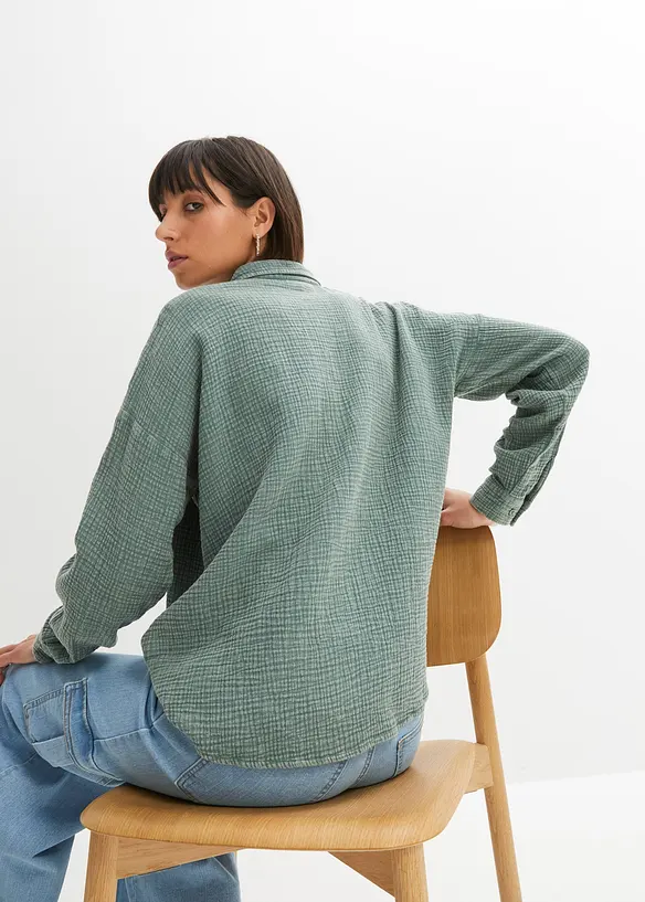Weite Bluse in Used Optik in grün von hinten (im Anschnitt) - bonprix