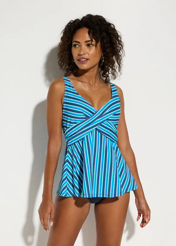 Tankini mit Wickeloptik (2-tlg.Set) in blau von vorne (Totalaufnahme) - bonprix