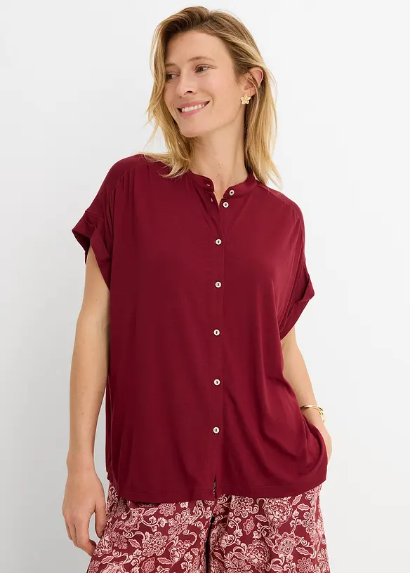 Shirtbluse aus softem Viskose Mix in rot von vorne (im Anschnitt) - bonprix