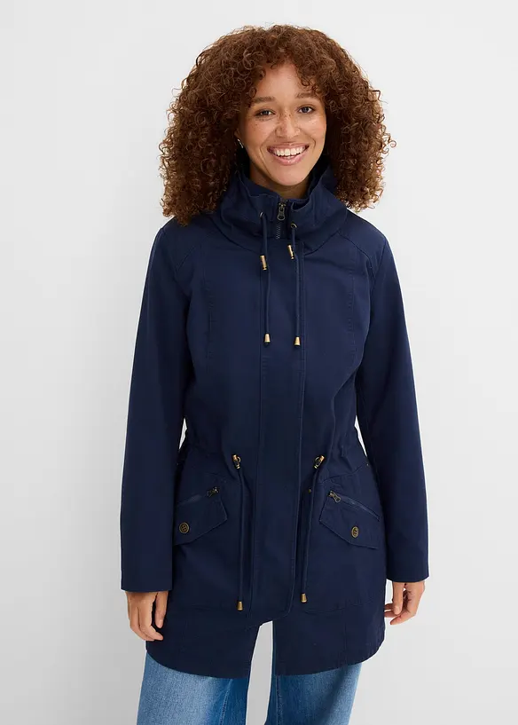 Baumwoll-Kurzparka mit Stehkragen, talliert in blau von vorne (im Anschnitt) - bonprix