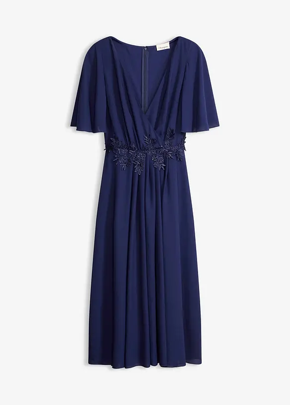 Cocktailkleid mit Spitzen-Applikation in blau von vorne - bonprix