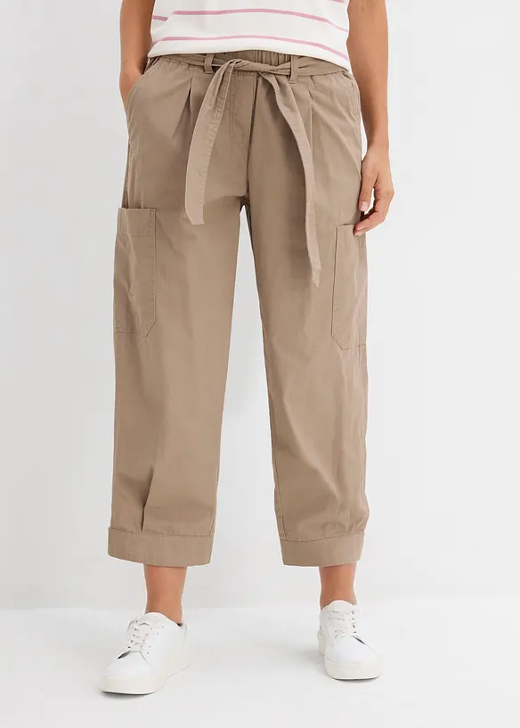 Verkürzte Cargo-Hose aus reiner Baumwolle in braun von vorne - bonprix