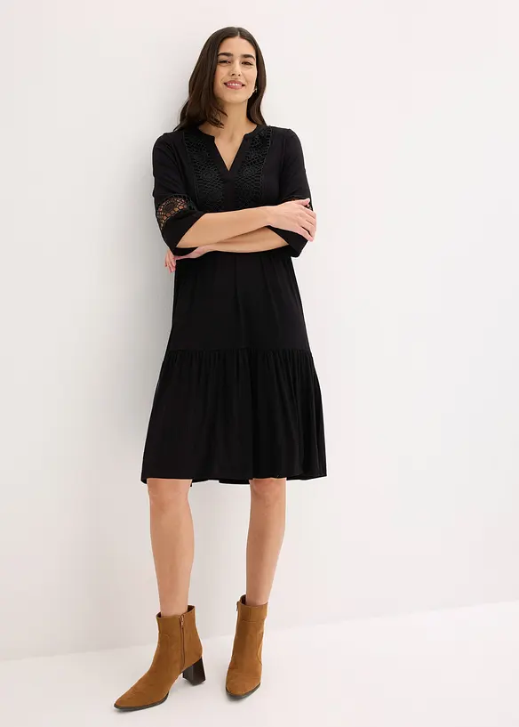 Tunika-Kleid aus softer Viskose in schwarz von vorne (Totalaufnahme) - bonprix