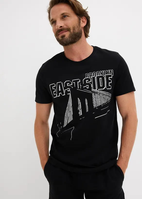T-Shirt aus reiner Bio-Baumwolle, Slim Fit in schwarz von vorne (im Anschnitt) - bonprix