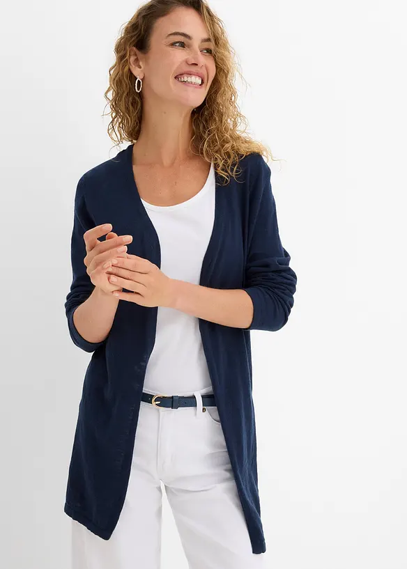 Strickjacke aus reiner leichter Baumwoll-Slub Qualität in blau von vorne (im Anschnitt) - bonprix