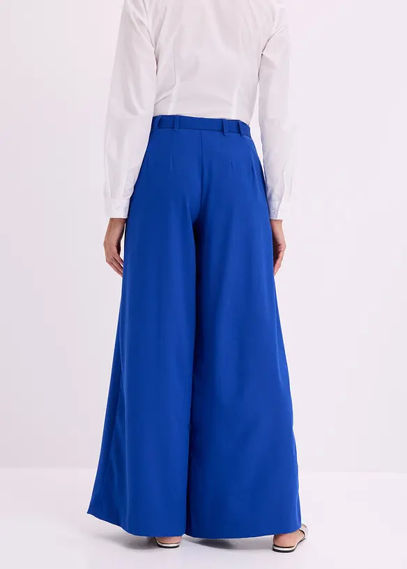 Bundfaltenhose mit Gürtel (2-tlg. Set) aus softem Viskose-Mix in blau von hinten - bonprix