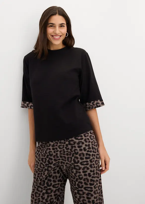 Leo-Jerseyshirt aus Baumwoll-Mix in schwarz von vorne (im Anschnitt) - bonprix Leo-Jerseyshirt aus Baumwoll-Mix in schwarz von vorne (im Anschnitt) - bonprix