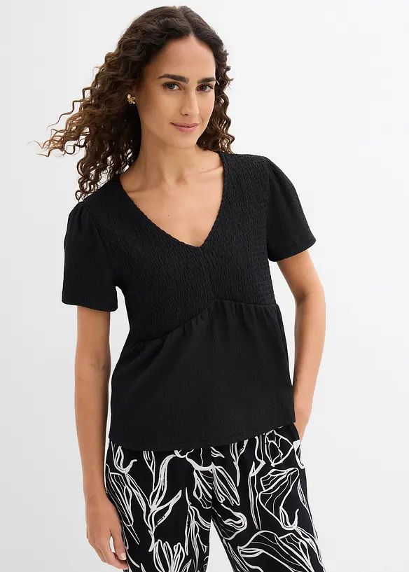 Shirt aus strukturiertem Crêpe in schwarz von vorne (im Anschnitt) - bonprix