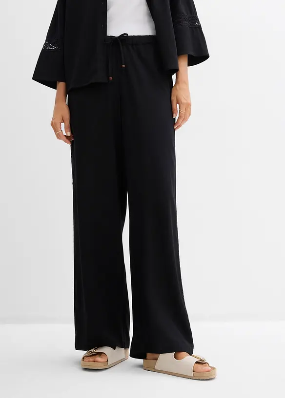 Lockere Hose aus fließender Viskose in schwarz von vorne - bonprix Lockere Hose aus fließender Viskose in schwarz von vorne - bonprix