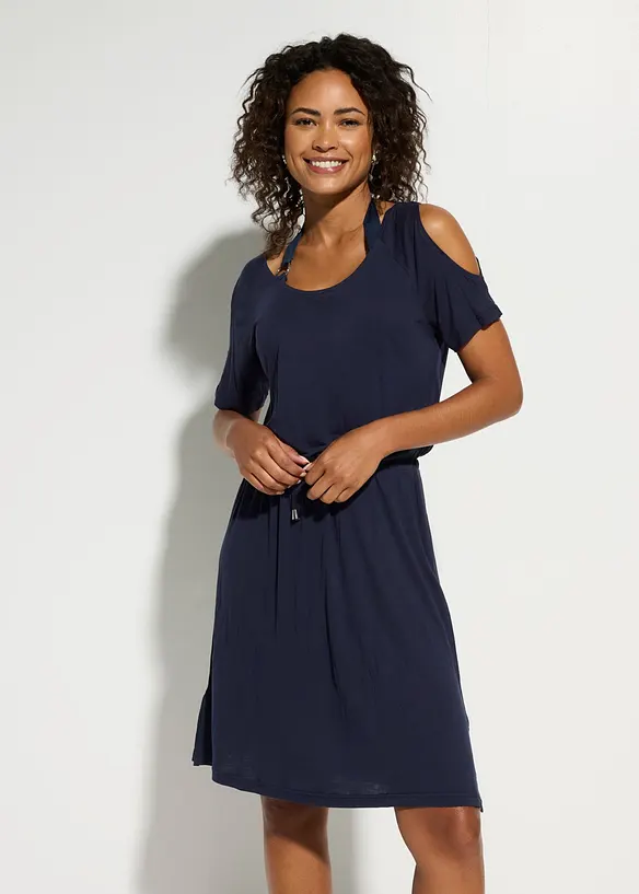 Strandkleid aus feiner Viskose in blau von vorne (Totalaufnahme) - bonprix Strandkleid aus feiner Viskose in blau von vorne (Totalaufnahme) - bonprix