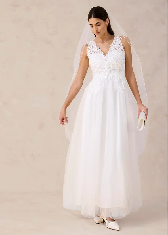 Brautkleid aus Tüll und Spitze in weiß von vorne (Totalaufnahme) - bonprix