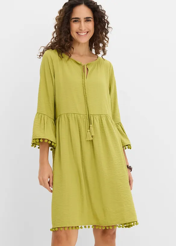 Kleid aus fließender Viskose in grün von vorne (Totalaufnahme) - bonprix Kleid aus fließender Viskose in grün von vorne (Totalaufnahme) - bonprix