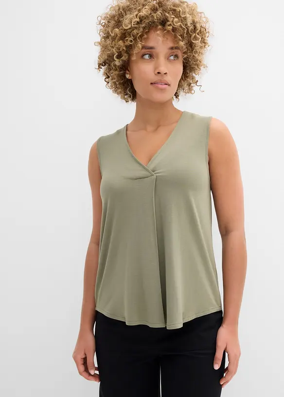Top aus softem Viskose-Mix in grün von vorne (im Anschnitt) - bonprix Top aus softem Viskose-Mix in grün von vorne (im Anschnitt) - bonprix