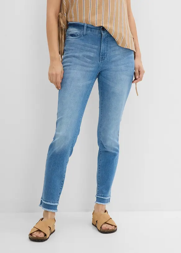 7/8 Ultra-Soft-Jeans in blau von vorne - bonprix