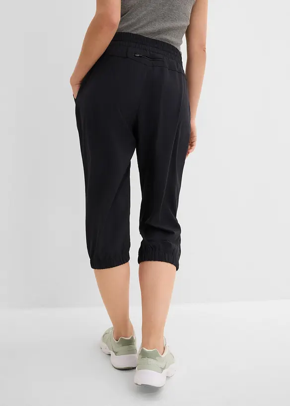 Schnelltrocknende Funktionshose in Capri-Länge in schwarz von hinten - bonprix Schnelltrocknende Funktionshose in Capri-Länge in schwarz von hinten - bonprix