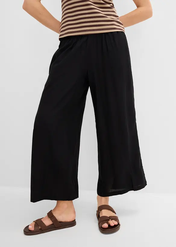 Weite Culotte aus fließender Viskose in schwarz von vorne - bonprix Weite Culotte aus fließender Viskose in schwarz von vorne - bonprix