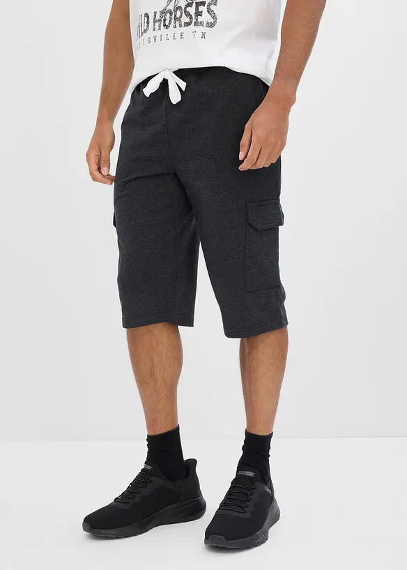 Cargo-Sweatbermuda aus Bio-Baumwolle in Regular Fit in grau von vorne - bonprix