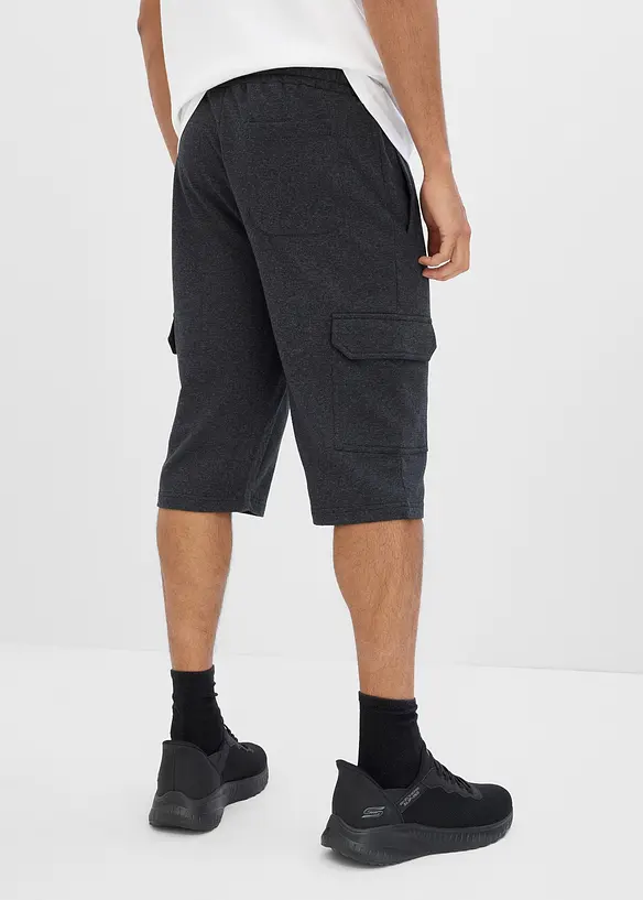 Cargo-Sweatbermuda aus Bio-Baumwolle in Regular Fit in grau von hinten - bonprix