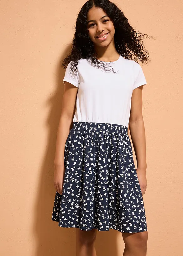 Jerseykleid aus elastischem Bio-Baumwoll-Mix in weiß von vorne (Totalaufnahme) - bonprix