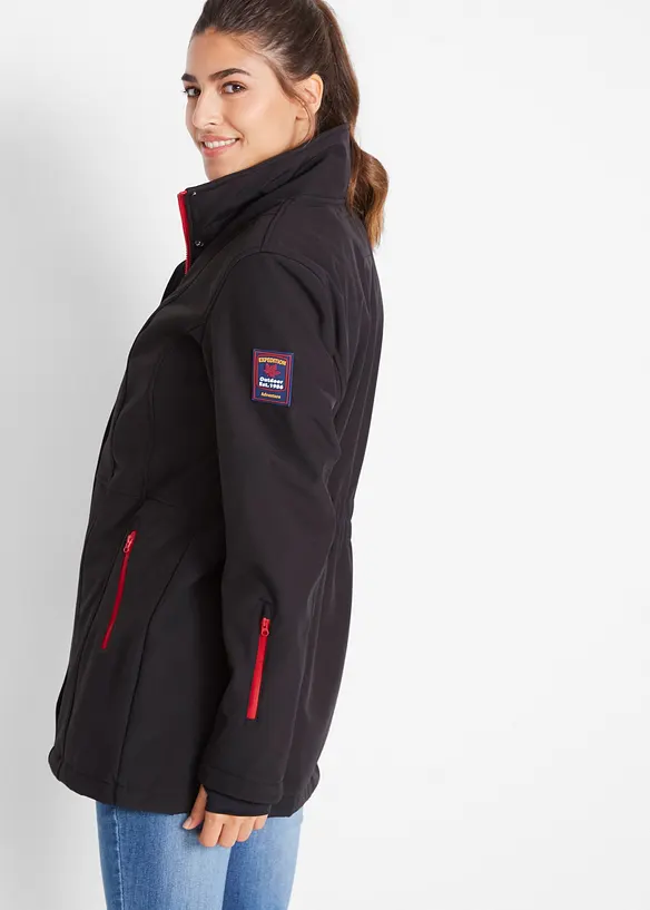 wasserabweisende Stretch-Softshell-Longjacke in schwarz von hinten (im Anschnitt) - bonprix