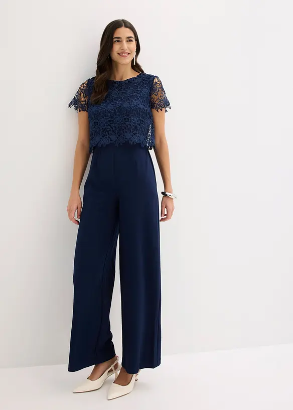 Jumpsuit aus softem Scuba mit Spitze in blau von vorne (Totalaufnahme) - bonprix