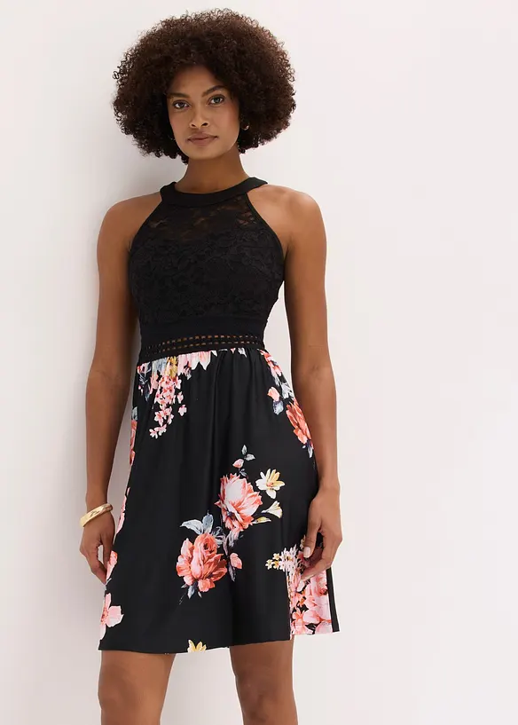 Jerseykleid mit Spitze in schwarz von vorne (Totalaufnahme) - bonprix Jerseykleid mit Spitze in schwarz von vorne (Totalaufnahme) - bonprix
