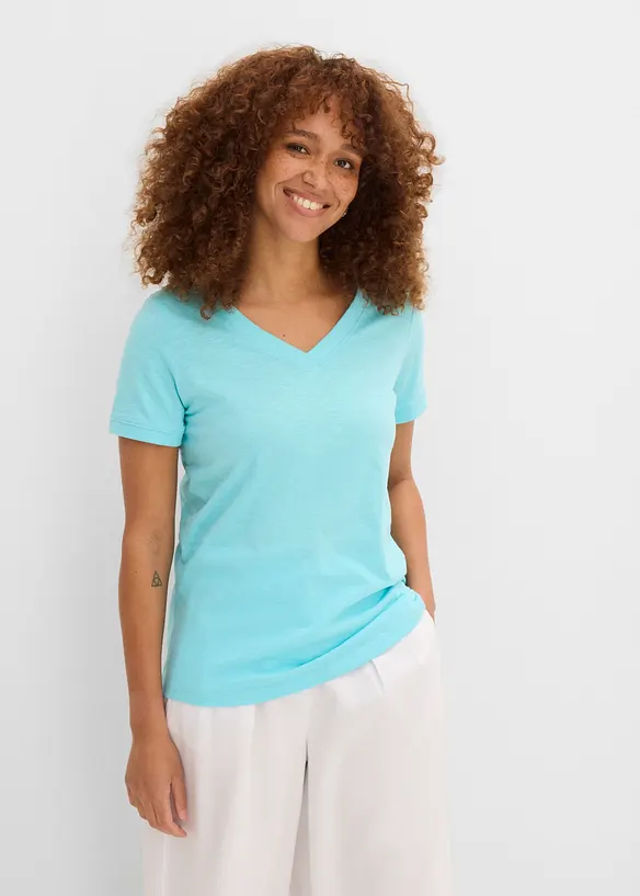 T-Shirt aus reiner Baumwolle in blau von vorne (im Anschnitt) - bonprix T-Shirt aus reiner Baumwolle in blau von vorne (im Anschnitt) - bonprix