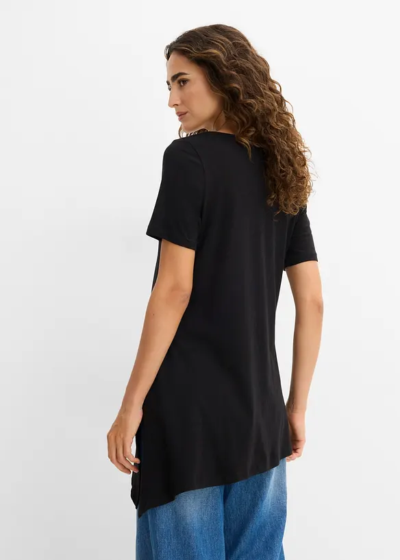 Asymetrisches Longshirt aus Baumwoll-Viskose-Mischung in schwarz von hinten (im Anschnitt) - bonprix