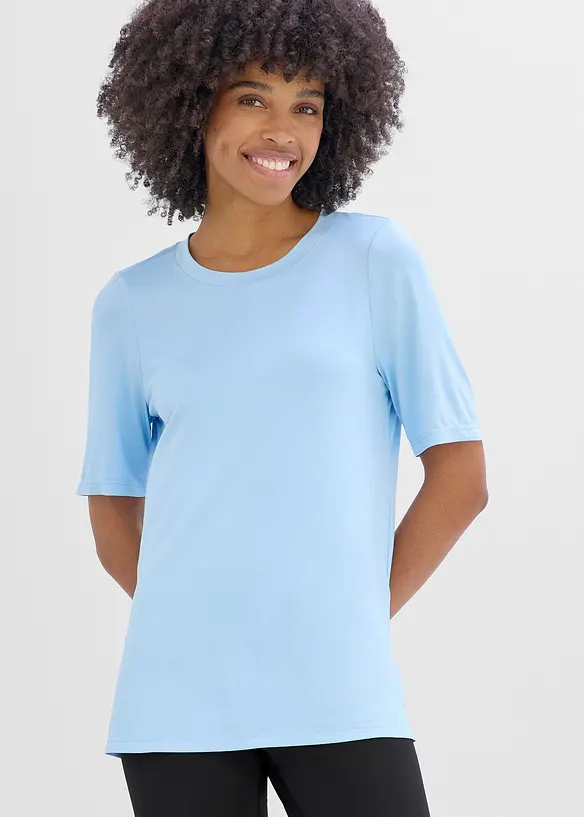 Langes Sport-Shirt mit Mesh, schnelltrocknend in blau von vorne (im Anschnitt) - bonprix Langes Sport-Shirt mit Mesh, schnelltrocknend in blau von vorne (im Anschnitt) - bonprix