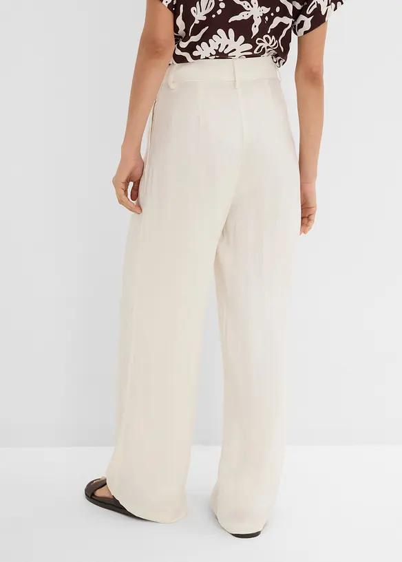 Sommerliche Bundfaltenhose in weiß von hinten - bonprix