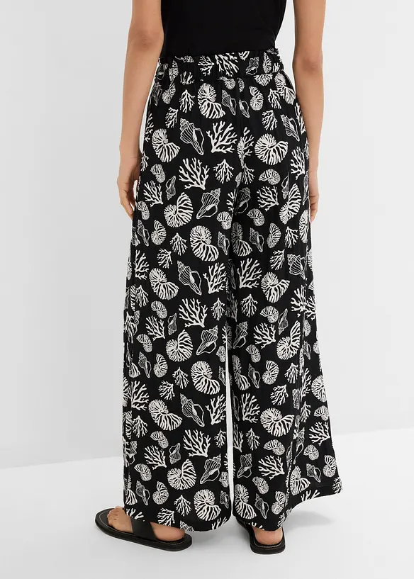 Marlenehose aus Viskose-Mix in schwarz von hinten - bonprix