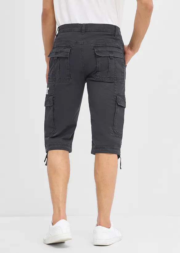 Long-Bermuda mit Cargotaschen in Regular-Fit in schwarz von hinten - bonprix