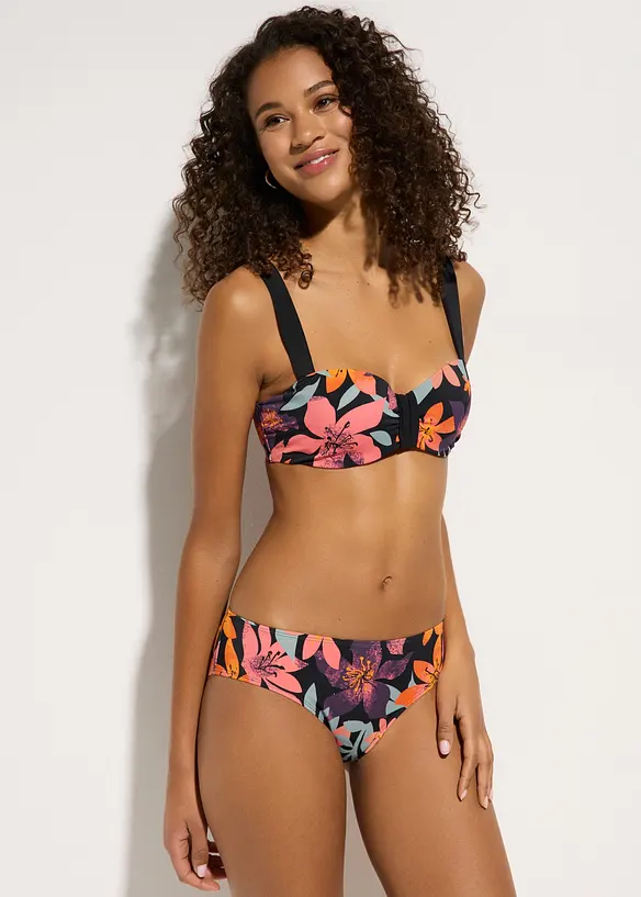 Bügel-Bikini (2-tlg. Set) in schwarz von vorne (Totalaufnahme) - bonprix