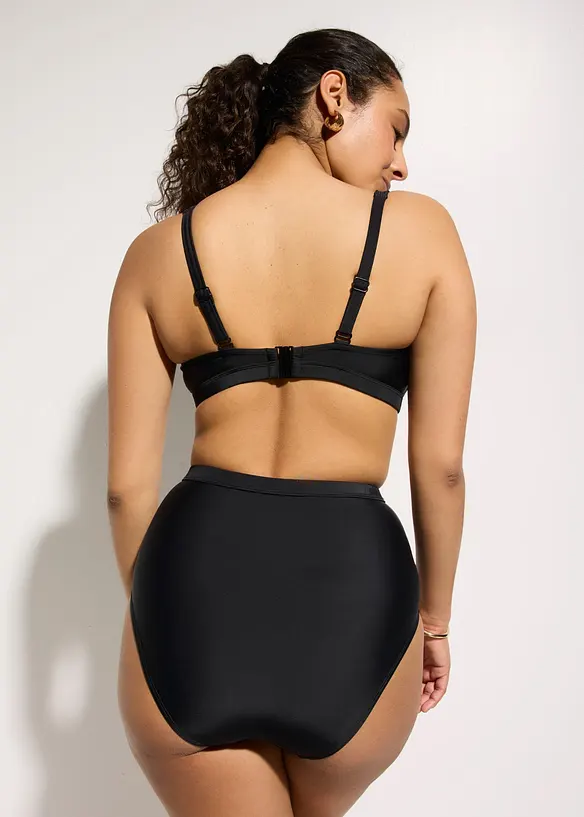 Bedeckender Bikini schnelltrocknend (2-tlg.Set) in schwarz von hinten (Totalaufnahme) - bonprix