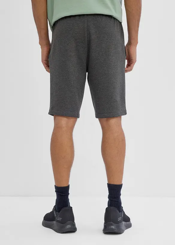 Sweat-Bermuda in Regular Fit in grau von hinten - bonprix