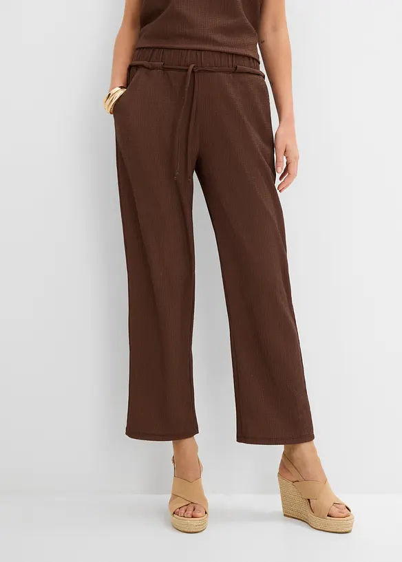 Jersey-Schlupfhose aus strukturiertem Crêpe in braun von vorne - bonprix