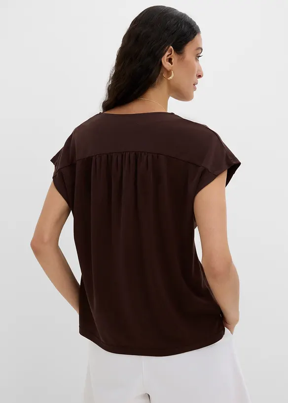 Shirtbluse aus Viskose Piqué in braun von hinten (im Anschnitt) - bonprix
