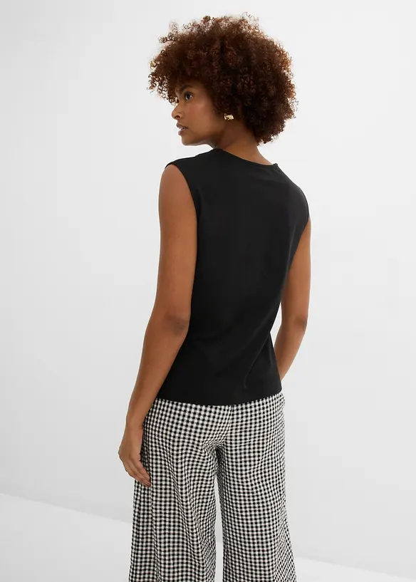 Shirt mit V-Ausschnitt mit reiner Bio-Baumwolle in schwarz von hinten (im Anschnitt) - bonprix