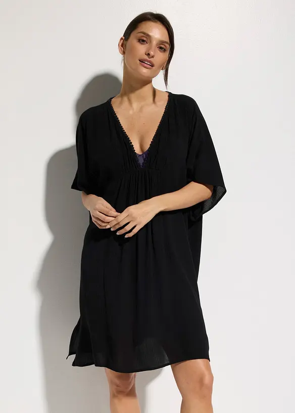 Oversize Strandtunika aus strukturiertem Crinkle in schwarz von vorne (Totalaufnahme) - bonprix Oversize Strandtunika aus strukturiertem Crinkle in schwarz von vorne (Totalaufnahme) - bonprix