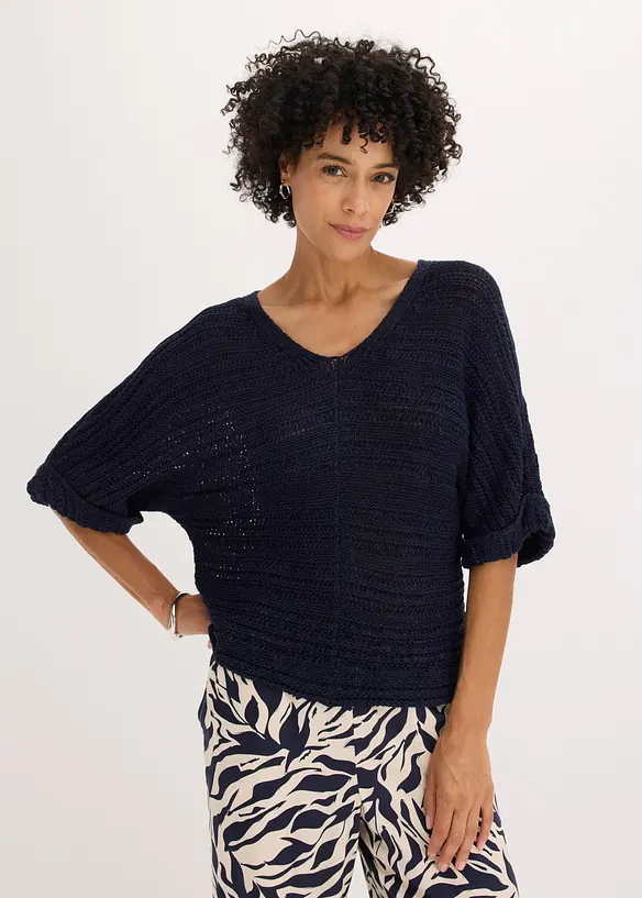 Grobstrick-Pullover in Bändchengarn in blau von vorne (im Anschnitt) - bonprix