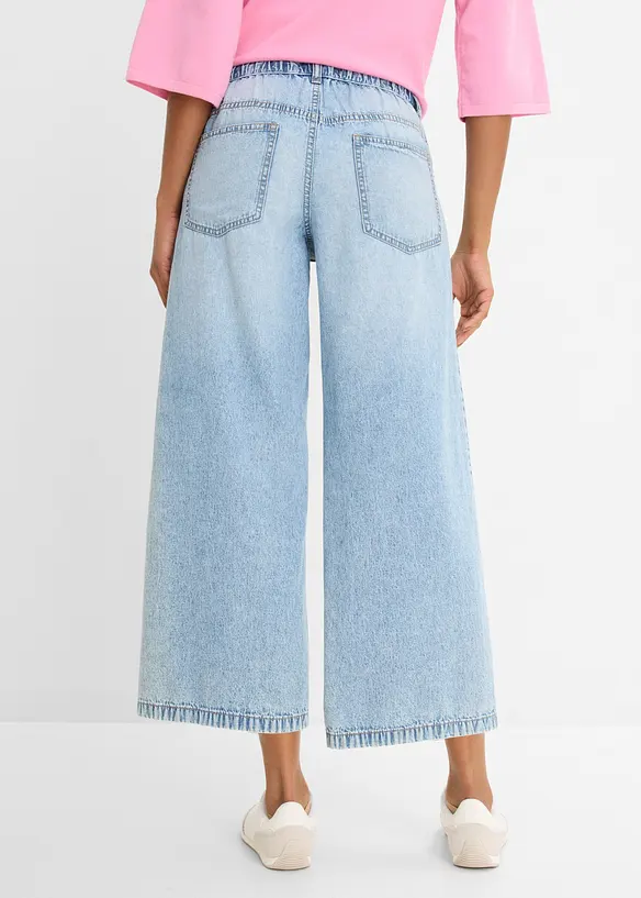 Wide-Leg-Jeans, cropped in blau von hinten - bonprix