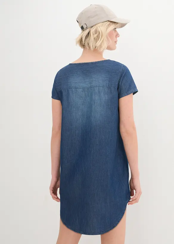 Tunika-Jeanskleid in blau von hinten (Totalaufnahme) - bonprix Tunika-Jeanskleid in blau von hinten (Totalaufnahme) - bonprix